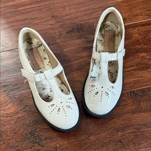 Jellypop Ivory T-Strap Dress Shoes